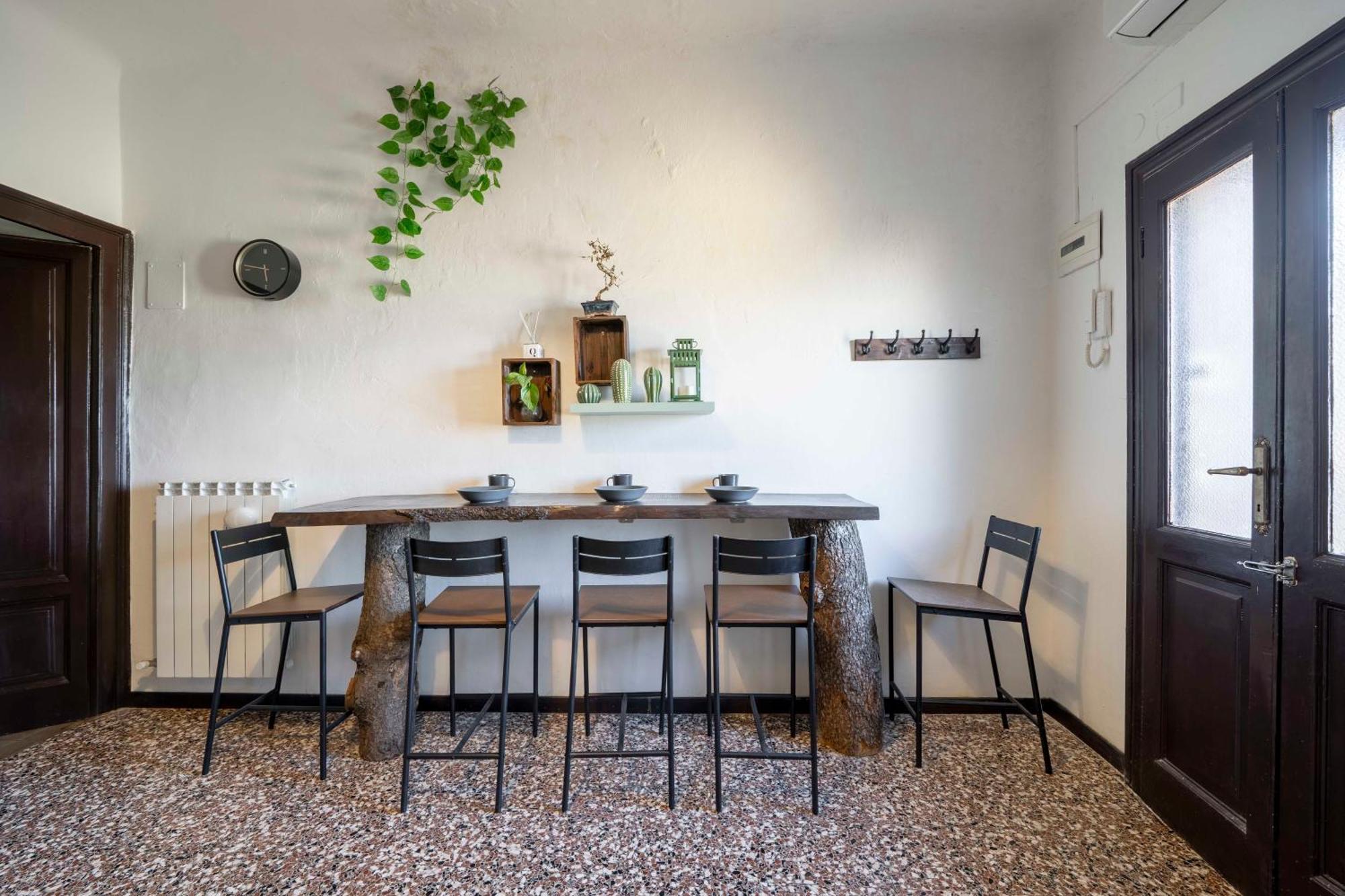 View Of The Navigli - In The Heart Of - Wifi Milano
